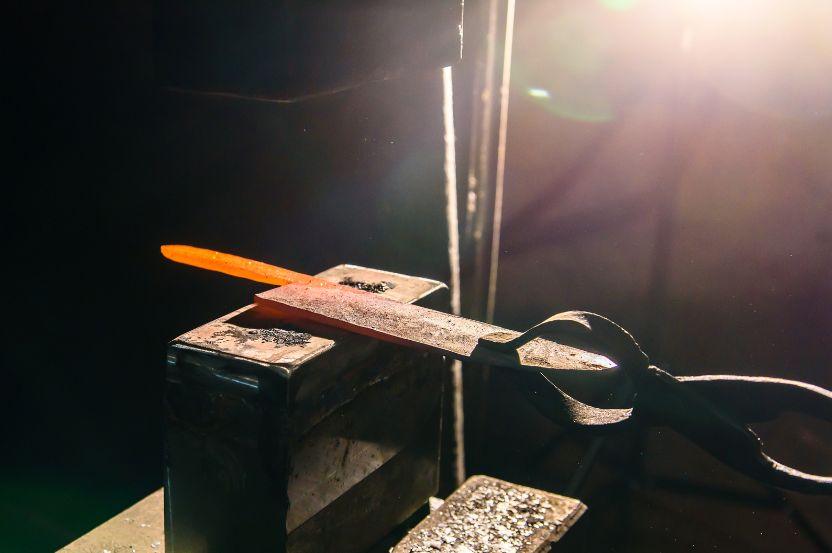The Exquisite Craftsmanship of Japanese Damascus Kitchen Knives
