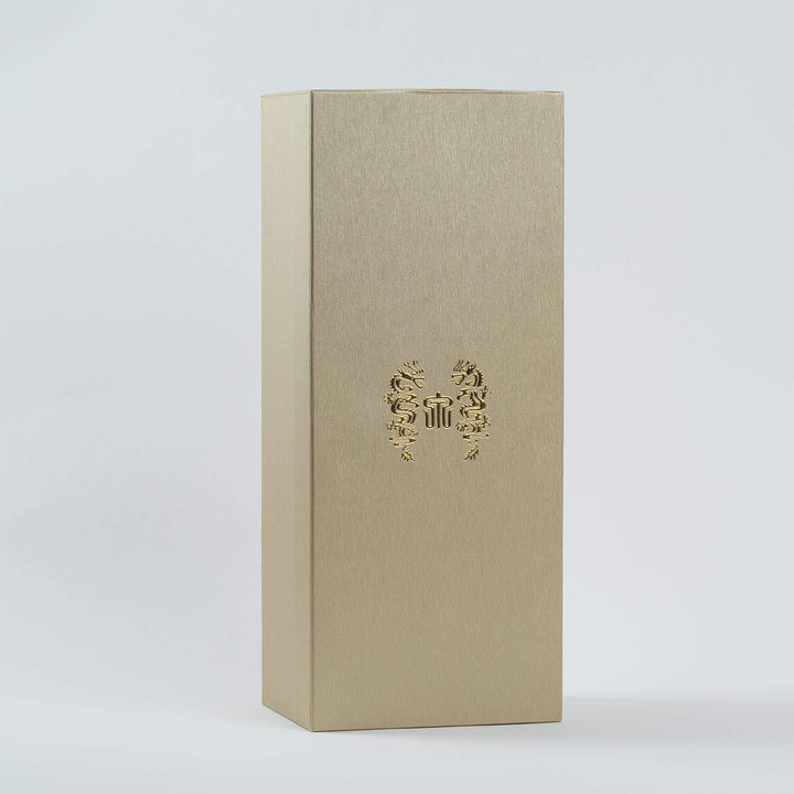Exclusive Juyondai Ryusen Presentation Gift Box.